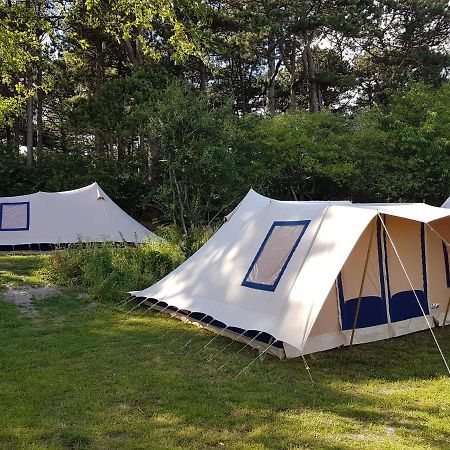 Ameland Tentenverhuur Нес Екстериор снимка