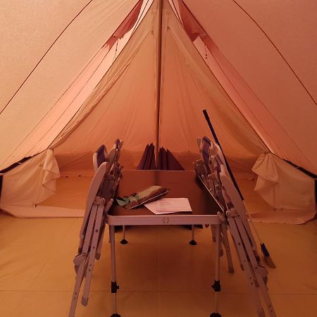 Ameland Tentenverhuur Нес Екстериор снимка