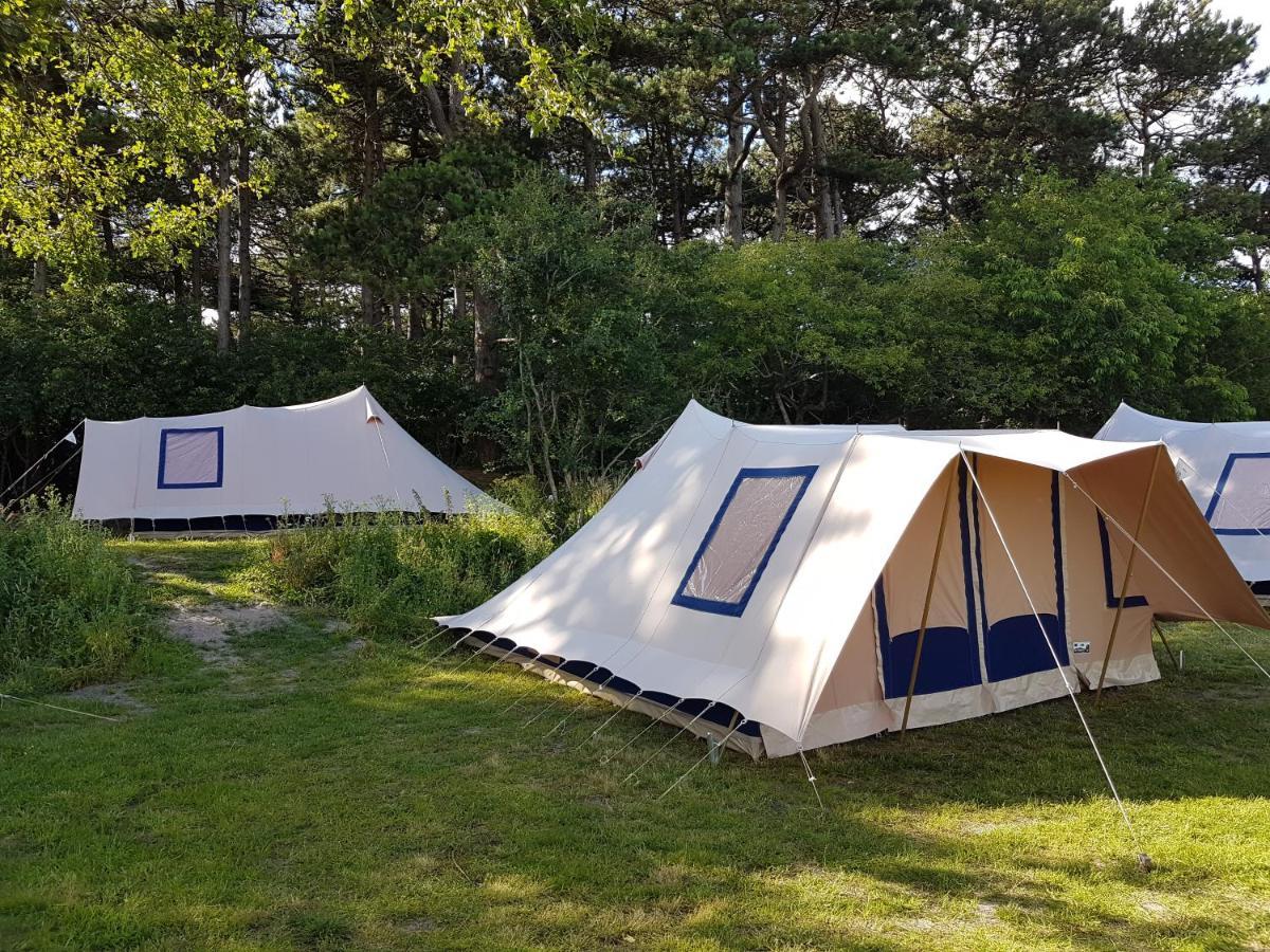 Ameland Tentenverhuur Нес Екстериор снимка